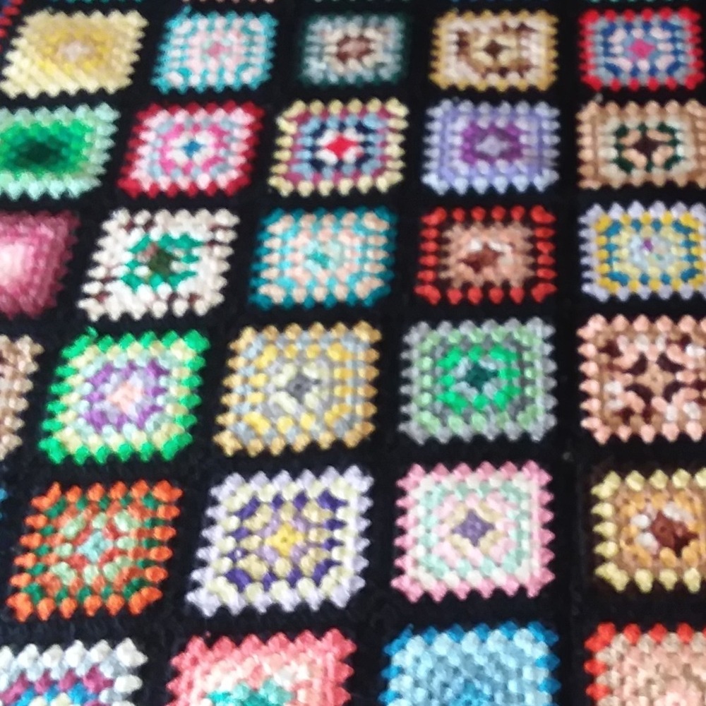 Vintage Handmade Granny Square Crochet Blanket Afghan 85x58‎ Throw Roseanne - Picture 2 of 7